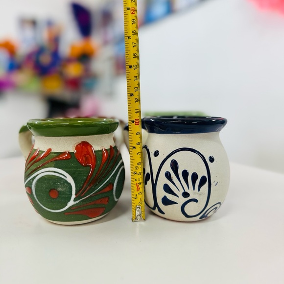 Mexican caffe mugs Mexican Hand-Painted Clay Pottery Mug set of 4 - Picture 6 of 7